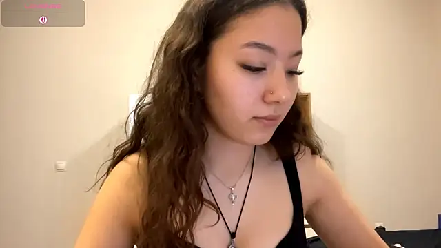 Sakuravice online show from 27, 10, 2025