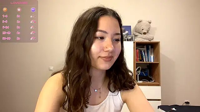 Sakuravice online show from 18, 11, 2025