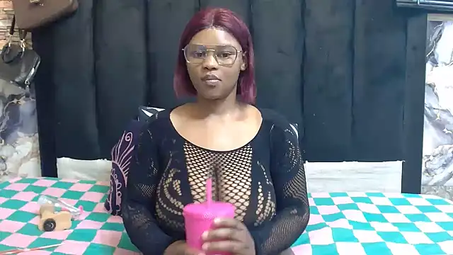 Snapshot of SexyBaddieXXX chatting on 11, 6, 2026 SexyBaddieXXX online show from 11, 6, 2026