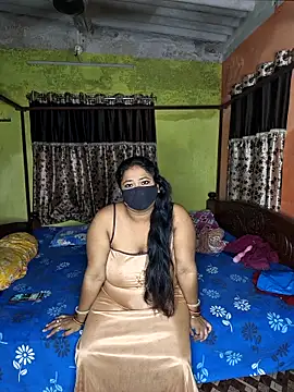 Smile-quien online show from 3, 10, 2025