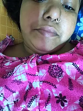 Smile-quien online show from 25, 4, 2026