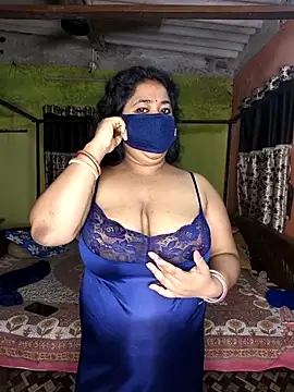 Smile-quien online show from 9, 9, 2025