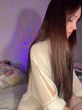 Veliora online show from 4, 3, 2026