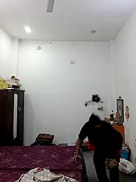 Rakhi sawant143 online show from 6, 11, 2025