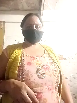 Rakhi sawant143 online show from 17, 11, 2025