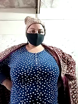 Rakhi sawant143 online show from 21, 12, 2025