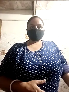 Rakhi sawant143 online show from 1, 12, 2025