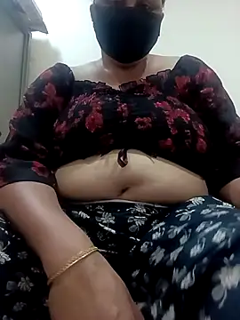 Snapshot of Rakhi_sawant143 chatting on 5, 4, 2026 Rakhi sawant143 online show from 5, 4, 2026