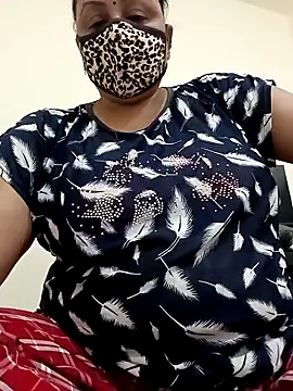 Snapshot of Rakhi_sawant143 chatting on 1, 4, 2026 Rakhi sawant143 online show from 1, 4, 2026