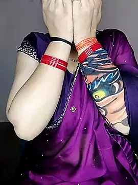 Snapshot of Oh_011 chatting on 8, 11, 2025 Oh 011 online show from 8, 11, 2025