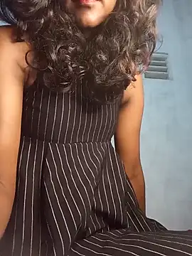 venuki ihalagamage online show from 12, 4, 2026