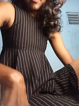 venuki ihalagamage online show from 1, 4, 2026