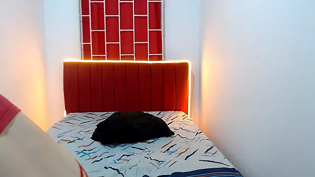 celeste veryhot online show from 3, 10, 2025