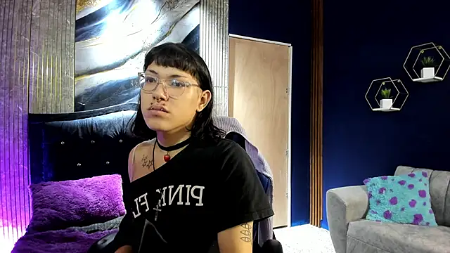 christina vamp1 online show from 22, 9, 2025