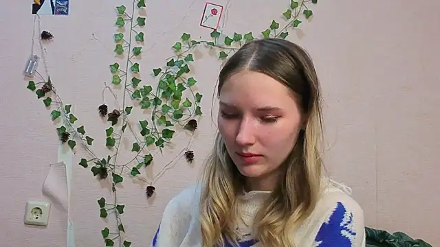  kikiclark   online show from 8, 3, 2026