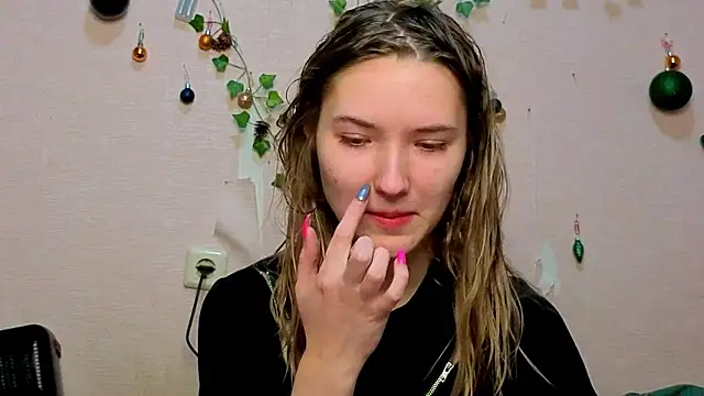  kikiclark   online show from 6, 2, 2026