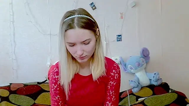  kikiclark   online show from 1, 10, 2025