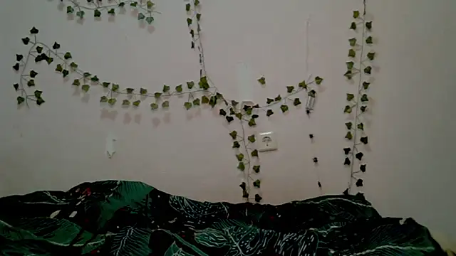  kikiclark   online show from 8, 11, 2025