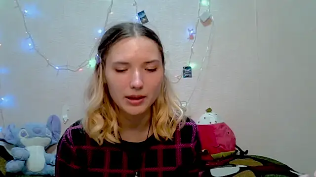  kikiclark   online show from 3, 10, 2025