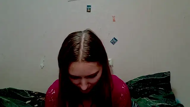  kikiclark   online show from 21, 10, 2025