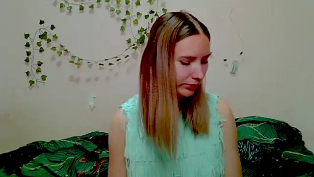  kikiclark   online show from 21, 11, 2025