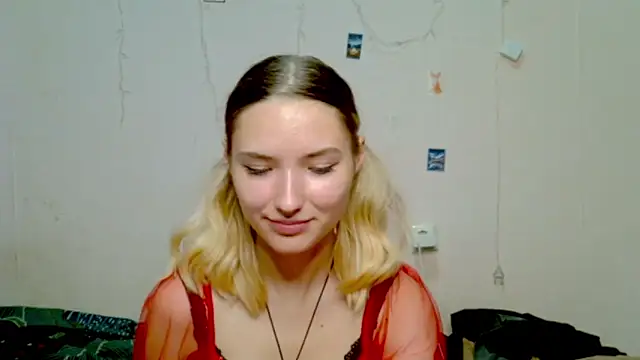  kikiclark   online show from 26, 9, 2025