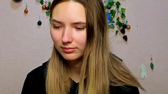  kikiclark   online show from 1, 2, 2026