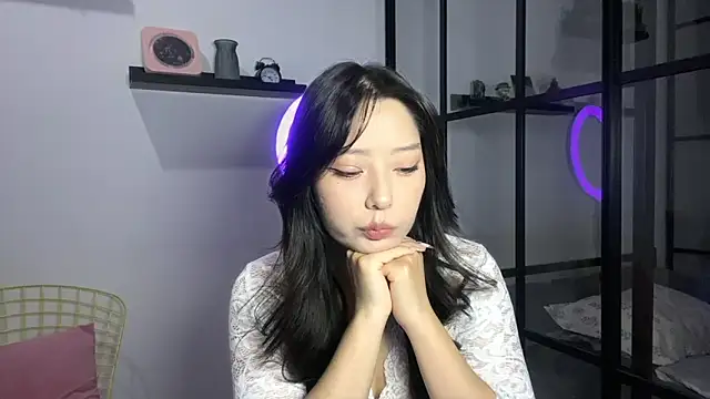 WonderMira online show from 5, 10, 2025