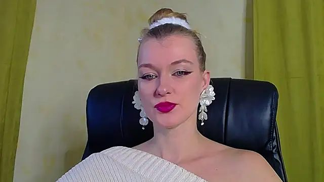 MysticVenus  online show from 20, 12, 2025