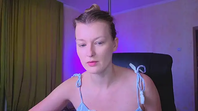 MysticVenus  online show from 15, 3, 2026