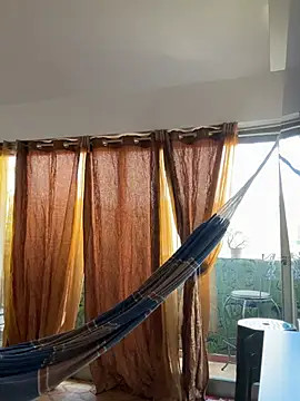 hottiee melannie online show from 8, 4, 2026