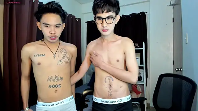 xxxhugecocktwinkxxx online show from 4, 10, 2025