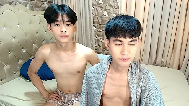 xxxhugecocktwinkxxx online show from 8, 5, 2026