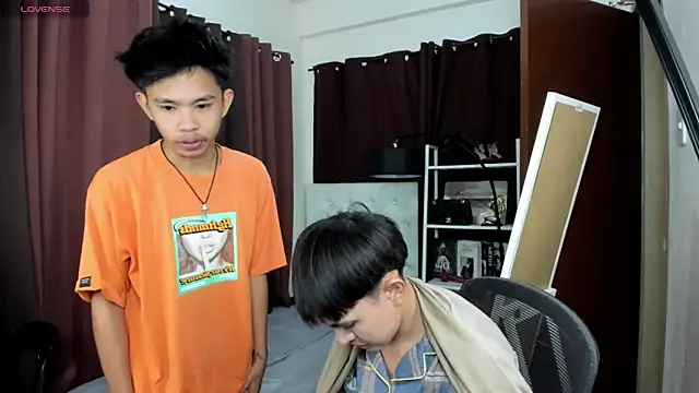 xxxhugecocktwinkxxx online show from 25, 9, 2025