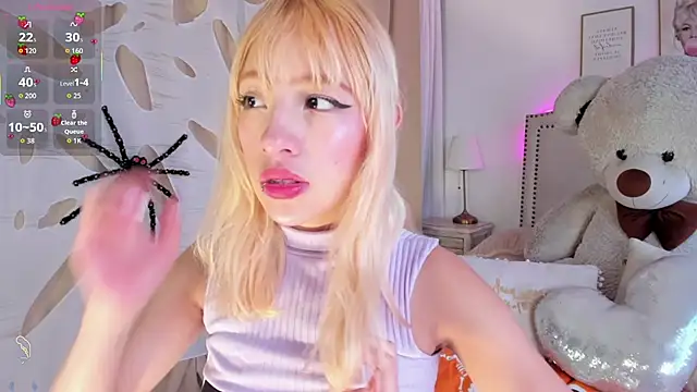 Mayajhons online show from 11, 10, 2025