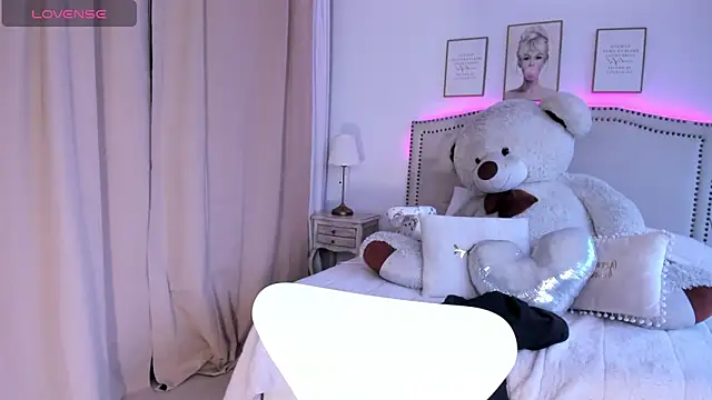 Mayajhons online show from 20, 11, 2025