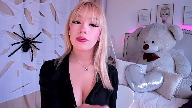 Mayajhons online show from 27, 10, 2025