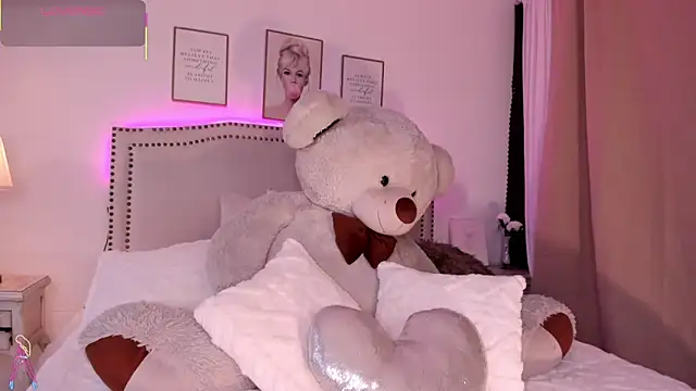 Mayajhons online show from 17, 12, 2025