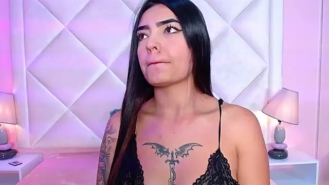 Miaa Smithh   online show from 2, 10, 2025