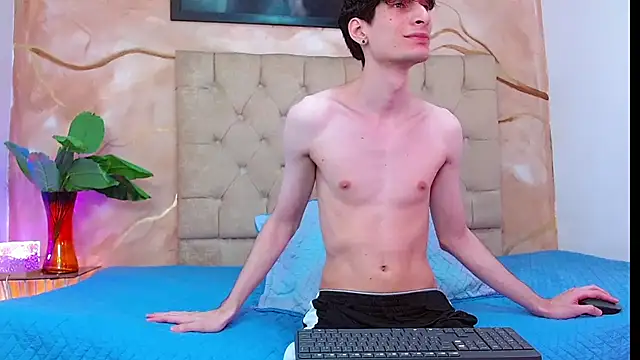 Luke Carter online show from 8, 4, 2026