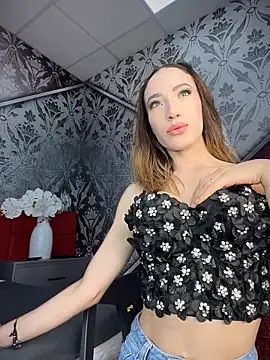 SweetieSinXXX online show from 9, 4, 2026