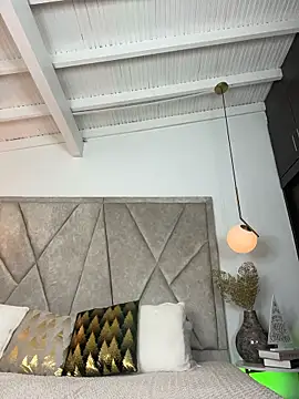 SweetieSinXXX online show from 22, 12, 2025