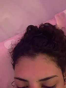 Snapshot of luluzinhax chatting on 19, 1, 2026 luluzinhax online show from 19, 1, 2026