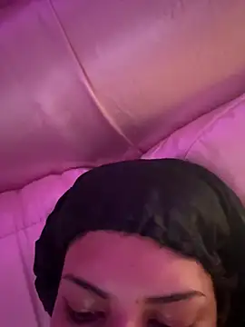 luluzinhax online show from 15, 4, 2026