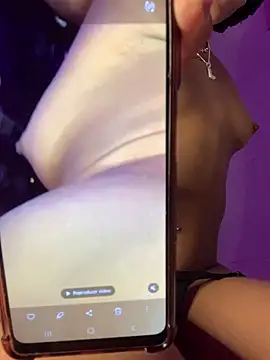 luluzinhax online show from 23, 12, 2025