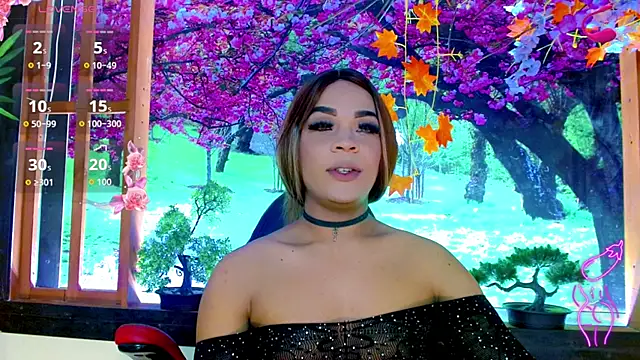 Cristal Villael online show from 14, 11, 2025