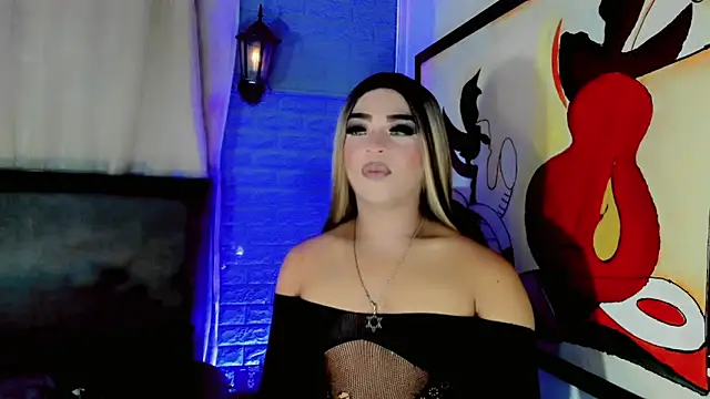 Cristal Villael online show from 7, 1, 2026