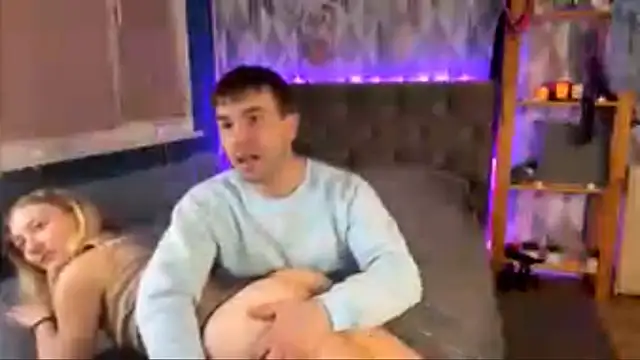 viktor alice online show from 24, 11, 2025