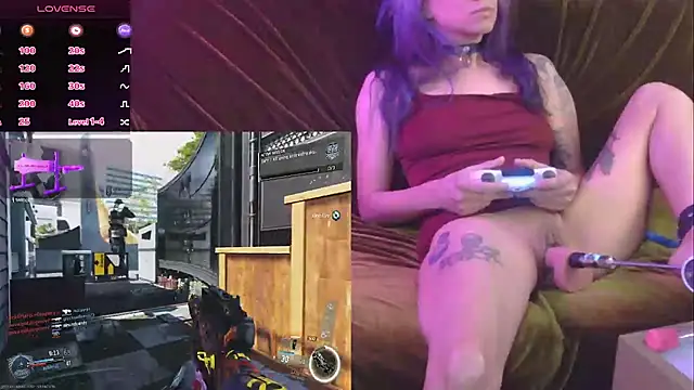 mmmminaDarling online show from 4, 8, 2026