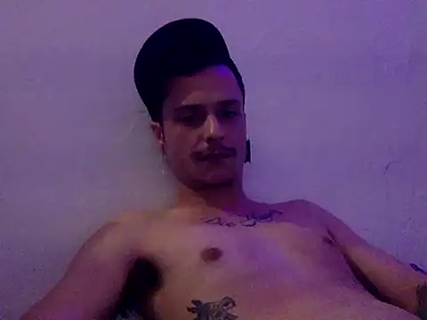 chrisalmeid  online show from 16, 9, 2025